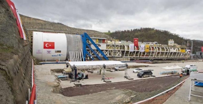 Perforatrice per tunnel di fabbricazione cinese esportata in Turchia