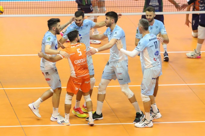 PALLAVOLO SUPERLEGA: MONZA-TOP VOLLEY CISTERNA 3-2