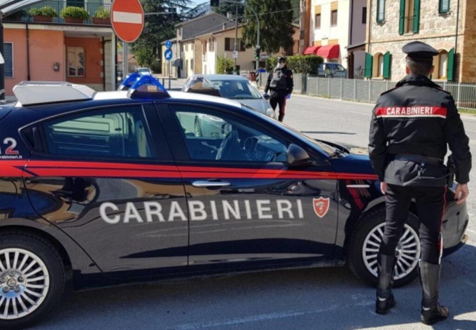 RONCIGLIONE: RUBA L’AUTO DAL PARCHEGGIO, ARRESTATO