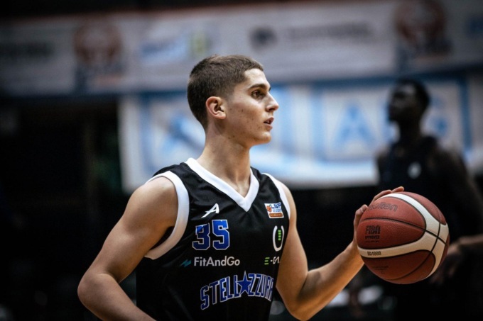 BASKET: LA STELLA AZZURRA ESPUGNA LATINA