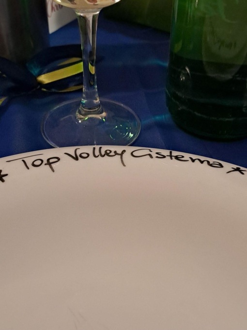 PALLAVOLO SUPERLEGA: IL CHRISTMAS PARTY DELLA TOP VOLLEY CISTERNA