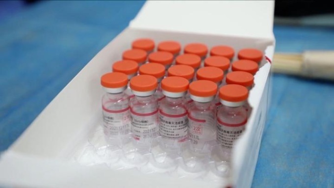 Cina: Covid, epidemiologo sollecita rapida vaccinazione gruppi vulnerabili