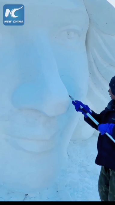 Cina: Harbin, preparativi per esposizione sulla neve dell’isola di Sun