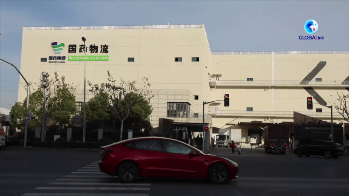 Cina: a Shanghai accelera il lavoro di consegna di medicinali