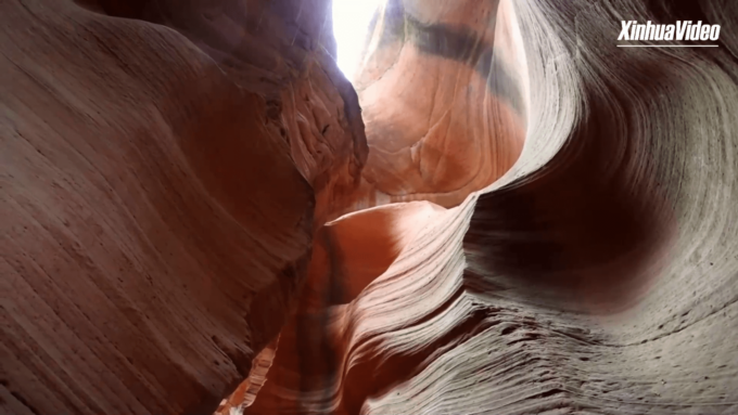 <br><strong>Cina: spettacolare vista della neve sul Ganquan Grand Canyon</strong>