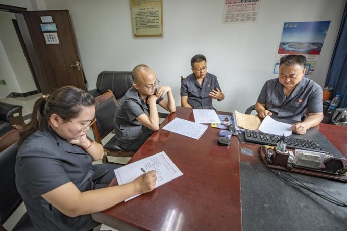 CINA: TRIBUNALI CONCLUDONO 11% DI CASI ANNUI IN PIU’ DAL 2013