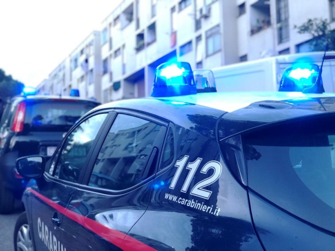 ROMA: TOR BELLA MONACA, CONTROLLI A TAPPETO DEI CARABINIERI