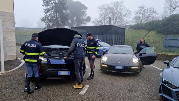 FROSINONE: SCOPERTO TRAFFICO DI AUTO DI LUSSO