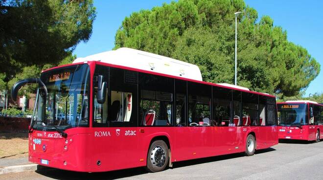 ROMA: TRASPORTI, PROROGATO CONTRATTO CON ATAC