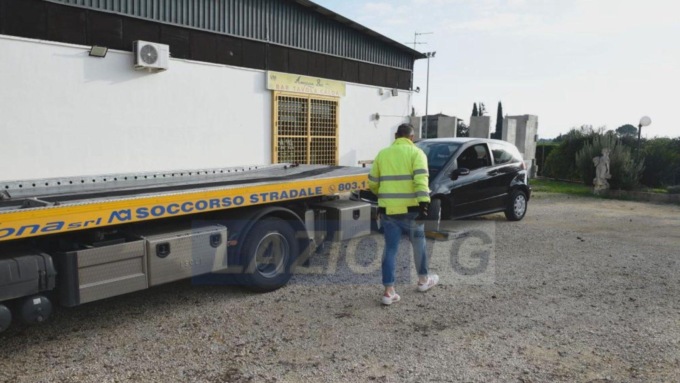 SEZZE: SPARI ALLO SCALO, E’ GIALLO