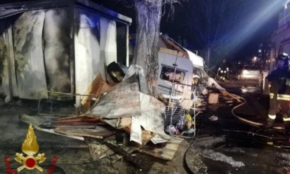 ROMA: INCENDIO IERI SERA ALLA BARACCOPOLI DI VIA CANDONI