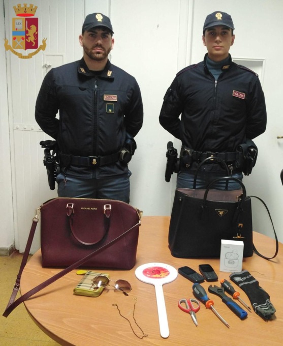 ROMA: LADRE SORPRESE DAI CONDIMINI