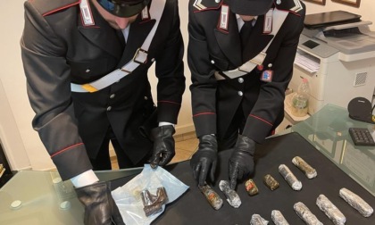 ROMA: CONTROLLI ANTIDROGA, 10 ARRESTI
