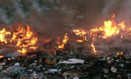 ROMA: BRUCIA RIFIUTI, ARRESTATO