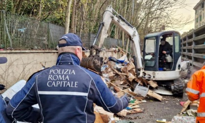 ROMA: RIMOSSO INSEDIAMENTO ABUSIVO IN VIALE TIZIANO