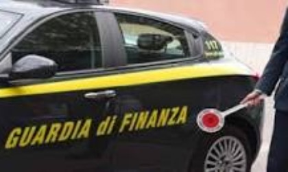 ROMA: PRESTITI CON TASSI AL 240%, 4 ARRESTI