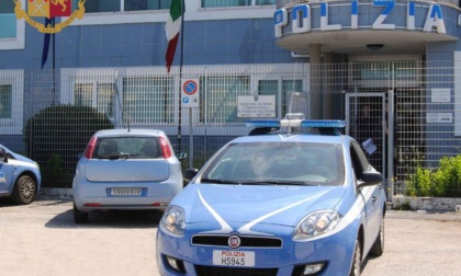 ANZIO: COLTELLATE E MORSI AL VIGILANTES, DUE ARRESTI