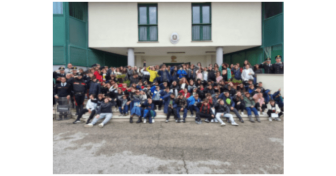 TERRACINA: I CARABINIERI INCONTRANO GLI STUDENTI