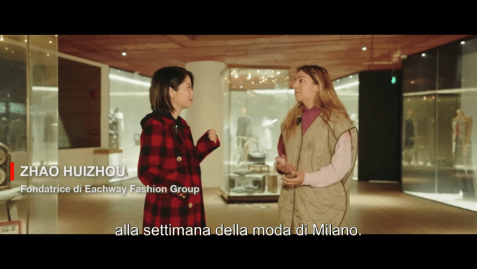 Cina: stilista di moda trova ispirazione a Shenzhen