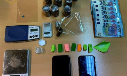 ROMA: SEQUESTRATI QUATTRO CHILI DI DROGA, TRE ARRESTI