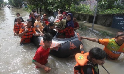 Indonesia: migliaia di persone colpite dalle alluvioni a Surakarta