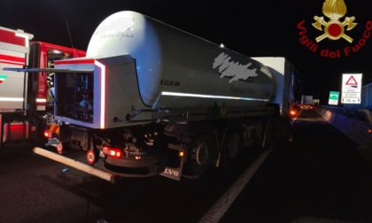 FROSINONE: COLTO DA INFARTO EVITA UNA STRAGE, MUORE CAMIONISTA-EROE