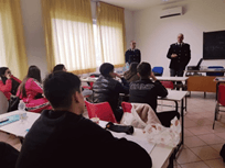 LATINA: EDUCAZIONE STRADALE, LA POLIZIA INCONTRA GLI STUDENTI