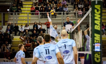 PALLAVOLO SUPERLEGA: TOP VOLLEY SCONFITTA DAL MONZA. I PLAY OFF SI ALLONTANANO