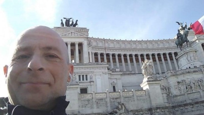 ROMA: ACCOLTELLATO A TERMINI, RESTA GRAVE