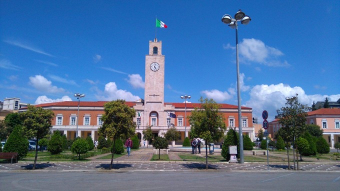LATINA: ARRIVA IL DIVIETO DI BIVACCO