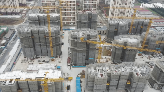 Cina: caschetti intelligenti per aumentare sicurezza lavoratori edili