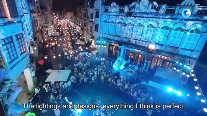 Cina: Haikou, commercianti esteri partecipano al Festival delle Lanterne