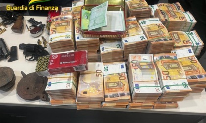 ROMA: ESTORSIONE DA 7 MILIONI, ARRESTATO