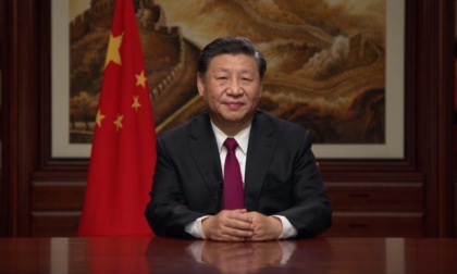 Xi: Cina continuerà a svolgere ruolo costruttivo per risoluzione politica della crisi in Ucraina