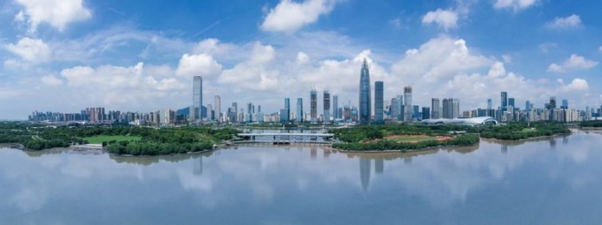 Cina: tour di un drone sul Paese, paesaggio urbano