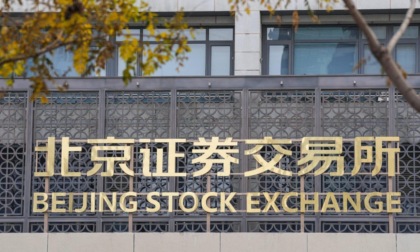 Cina: borsa di Pechino, vendite titoli di Stato oltre 1.400 mld yuan