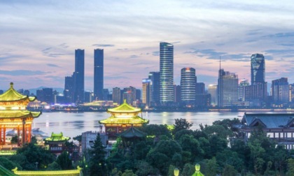 Cina: semplificherà le politiche su visti e ingressi