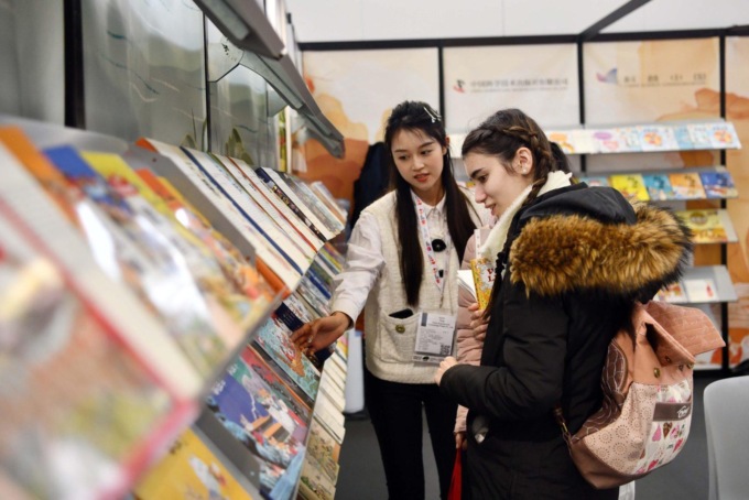 Italia: storie cinesi conquistano editori a Fiera libro per l’infanzia