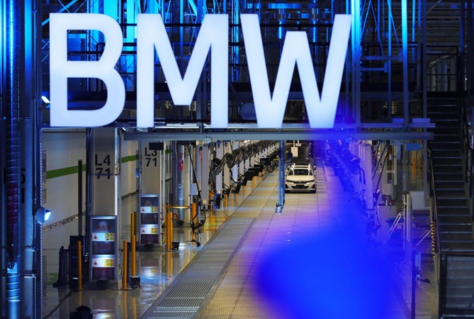 Cina: forte domanda favorisce il raddoppio delle vendite BEV di BMW