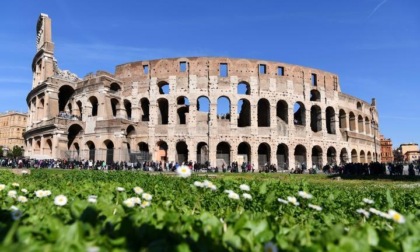 <strong>SCENE PRIMAVERILI A ROMA (1)</strong>
