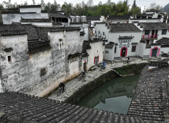 Cina: Yixian ospita competizione ciclistica internazionale