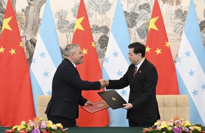 Cina e Honduras stabiliscono relazioni diplomatiche