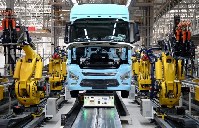 Cina: prevista ripresa dopo calo utili industriali nei primi due mesi