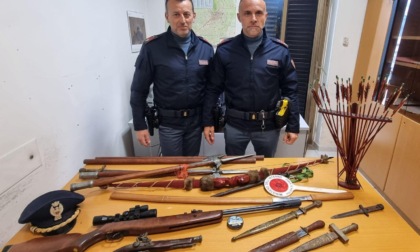 CAMPOLI APPENNINO: ARSENALE IN CASA DI PUGNALI E LANCE