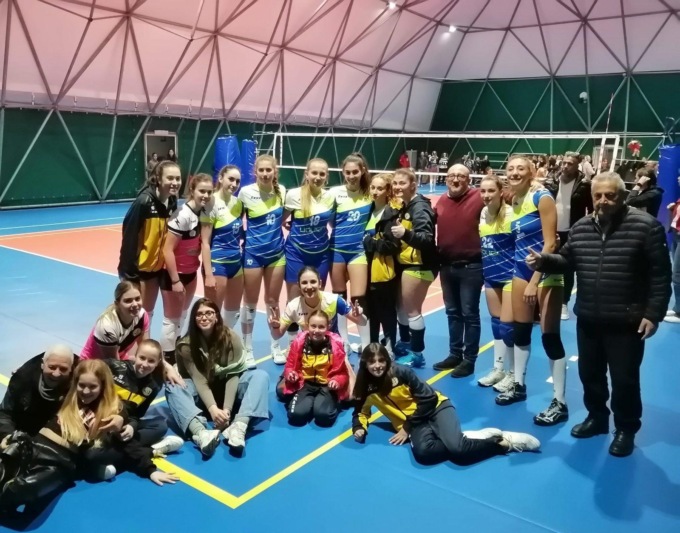 PALLAVOLO B2 FEMMINILE: FUTURA TERRACINA-ICS S.LUCIA 0-3
