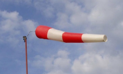 MALTEMPO: DOMANI ALLERTA ARANCIONE PER IL VENTO