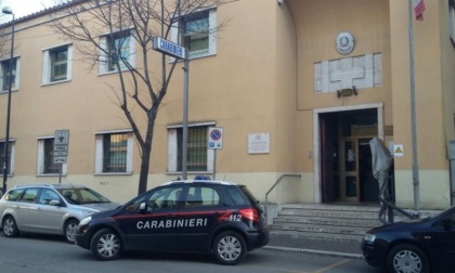 POMEZIA: TENTA DI DARE FUOCO ALLA COMPAGNA, ARRESTATO