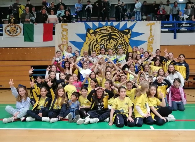 PALLAVOLO B2 FEMMINILE: LA FUTURA TORNA AL PALACARUCCI. BATTUTA TALETE 3 A 1
