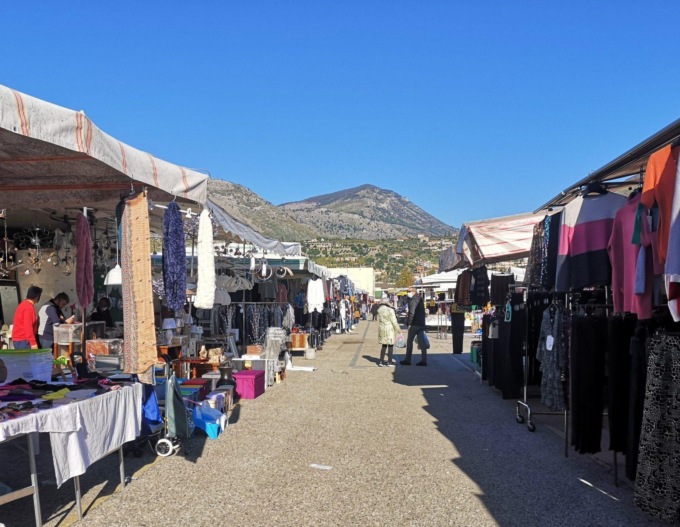 FONDI: MERCATO, ORARIO PROLUNGATO IL 2 APRILE