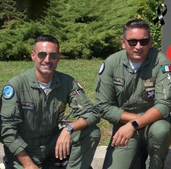 GUIDONIA: PILOTI MORTI, OGGI I FUNERALI